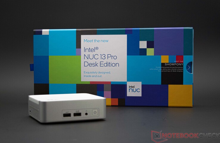 Intel NUC 13 Pro 桌面版套件 - Vivid Canyon