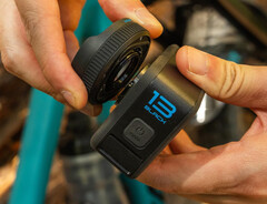 Hero 13 Black 与去年的型号非常相似。(图片来源:亚马逊 via TechstoriesIndia)