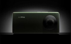 Realme 11 Pro+&quot;。(来源：GSMArena)