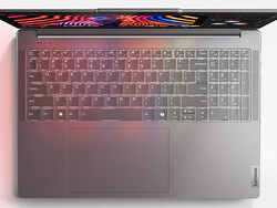 评测中联想 Yoga Pro 9 16IMH9 RTX 4050