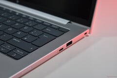 惠普 EliteBook 8 G1a 14 的右侧（图片来源：Benjamin Herzig）