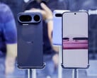 努比亚 NaviX Ultra 智能手机在 2026 年世界人工智能大会(WAIC)上亮相。