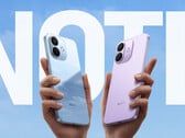 红米Note 17 Pro在中国市场的起售价约为235美元。图为这款中端手机的两种配色。