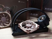Noctua AiO评测：风冷之王也能胜任水冷