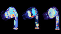 AirPods Pro 2 旁边从左到右依次是两个假货。(图片来源:Lumafield 和 @JonBruner)