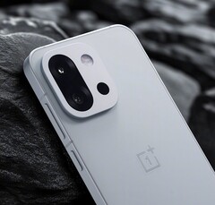 OnePlus 13T。(图片来源：韩Sir微博）