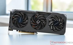 Radeon RX 9050将是图中RX 9060 XT的廉价替代品。
