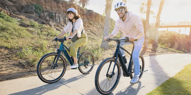 Trek FX+ 1 电动自行车配备 500 瓦 Hynea 后轮毂电机（图片来源：Trek）