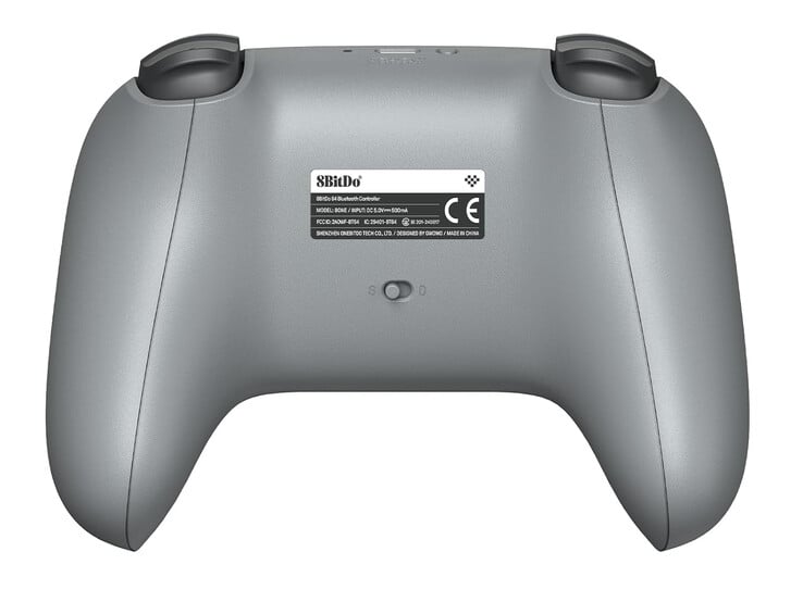 8BitDo 64 Classic Grey 还配备了 500 mAh 可充电电池。(图片来源:8BitDo)