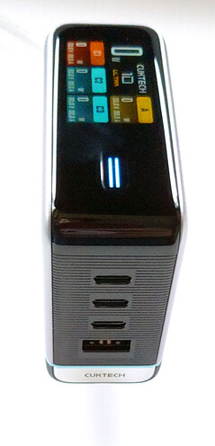 顶部和前侧视图。