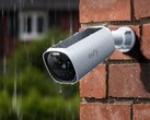 Anker 带有太阳能电池板的 eufyCam E40（如图）已在欧洲上市。(图片来源：eufy）
