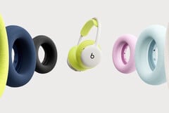 Beats 360 耳机可搭配多种色彩缤纷的 UltraPlush 耳垫或透气型 Performance Knit 耳垫。