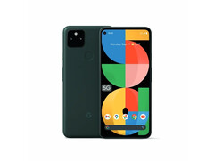 iPhone 18 Pro 可能会像 2021 年的 Pixel 5a 一样在左侧打孔。(图片来源：谷歌）