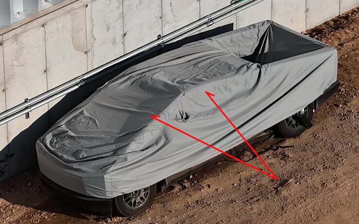 车顶线条的弯曲和挡风玻璃的缺失表明，这辆特殊的 Cyebrtruck 可能已经年久失修。(图片来源：@JoeTegtmeyer on X）