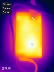 压力测试期间的供电装置