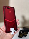 A look at the back of the Honor View Moschino Edition (Phantom Red)