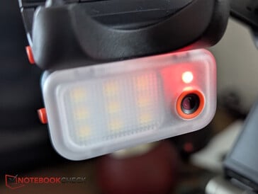 带 LED 的相机模块