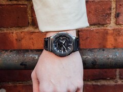 全黑 G-Shock GM-B2100BD-1A。(图片来源：卡西欧美国公司）