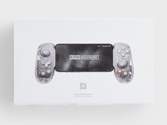 Kith x Backbone Pro 限量版将采用 Kith 特制包装发货。(图片来源:Backbone)