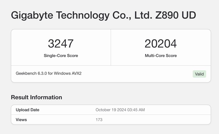 尽管没有超线程支持，但酷睿 Ultra 285 CPU 的性能似乎相当强劲。(图片来源：Geekbench）