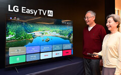 LG Easy TV 提供遥控器和帮助按钮。(图片来源：LG 电子）