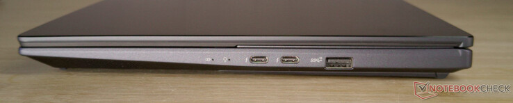 右边：2个USB-C，带Thunderbolt 4、DisplayPort和PowerDelivery；USB-A 3.2 Gen 2