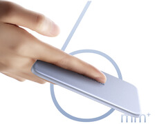 PicoGo Air 在中国的售价约为 43.44 美元。图：一张展示这款移动电源轻薄设计的宣传图片。