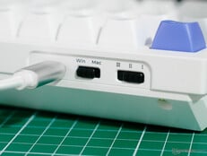 Keychron Q1 HE 8K 配置文件和操作系统开关。 