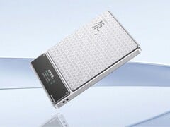 RedMagic 的 Deuterium Power Card Pro 磁性移动电源