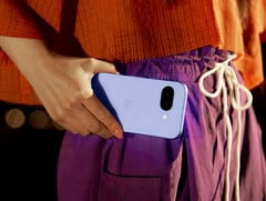 Pixel 10a 预计将采用 Tensor G4 芯片组，与前代产品不相上下，图为 Pixel 9a。(图片来源：谷歌）