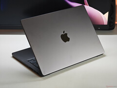 Apple MacBook Pro 14 M5（图片来源：Notebookcheck）