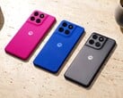 Moto G77 Power 的后盖有粉色、蓝色和灰色三种颜色可选。