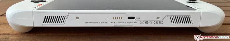 底部：USB-C 3.2 Gen.1 (5 GBit/s, Power Delivery, DisplayPort ALT模式)