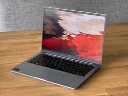 小米红米笔记本 Pro 14 2024 评测。测试设备由 TradingShenzhen 提供。