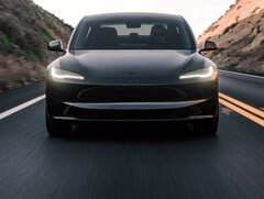 Model 3 标准版是特斯拉最经济实惠的汽车。