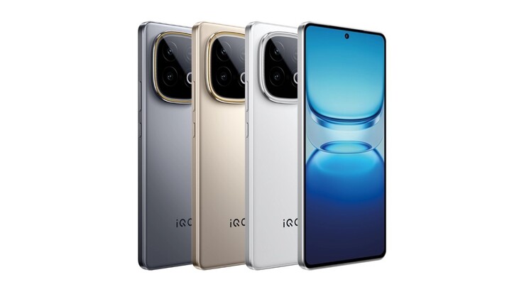iQOO Z10 Turbo+ 有极地灰、白色云海和沙漠三种配色（图片来源：iQOO）