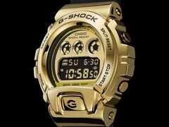 卡西欧新款 G-Shock GM-6900CCC-3 与 GM-6900G-9 有着相似之处（如图）