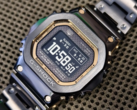 与之前的图片相比，卡西欧 G-Shock GMW-BZ5000GD-1（如图）的表耳雕刻和抛光边缘似乎略有增加。(图片来源：L&amp;W on WatchUSeek）