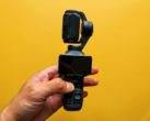泄露的 Insta360 Luna Ultra/Pro 原型（经编辑）。