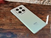 小米Redmi Note 15 4G 是一款经济型智能手机。这对摄像头意味着什么？(图片来源：Notebookcheck）