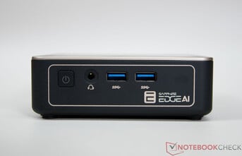 Sapphire Edge AI - 正面的连接器