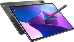 在联想 Tab P12 Pro 上开始使用 Xbox 远程游戏非常简单。(图片来源：联想）