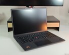 联想ThinkPad T14 Gen 6 AMD。