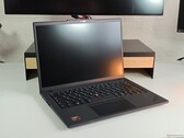 联想ThinkPad T14 Gen 6 AMD。