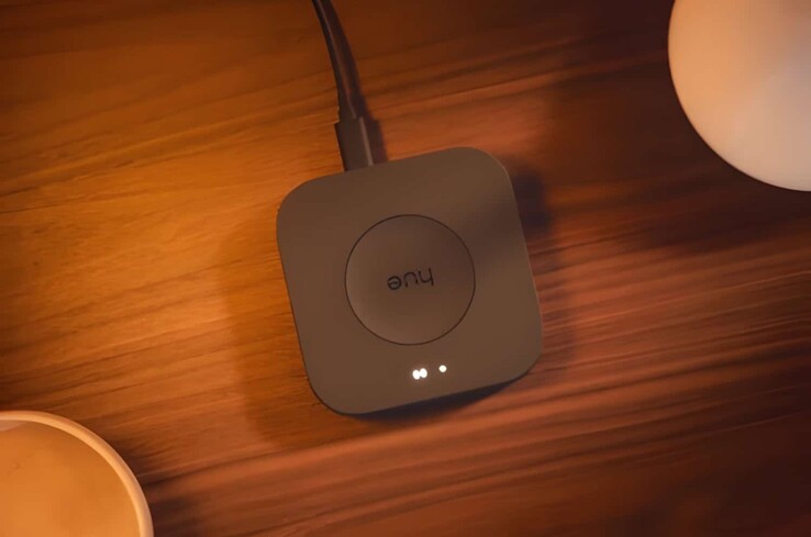 泄露的飞利浦 Hue Bridge Pro。(图片来源：飞利浦 Hue）