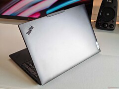联想 ThinkPad P16v Gen 3(图片来源:Notebookcheck)