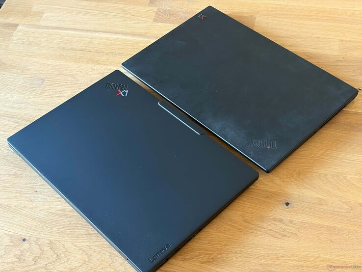 X1 Carbon 第14代(左)与第7代(右)对比