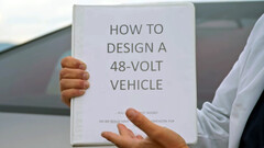 特斯拉共享 Cybertruck 的所有 48V 工程技术（图片：Hagerty/YT）