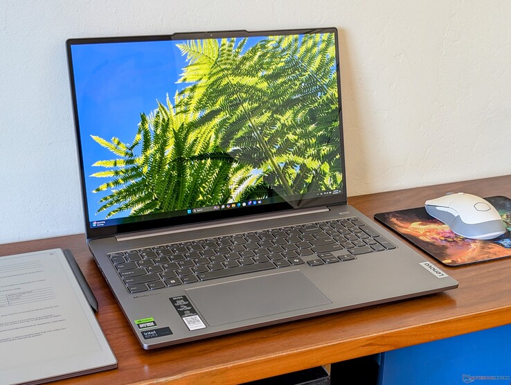 联想 IdeaPad Pro 5 16IMH G9 RTX 4050 联想 IdeaPad Pro 5 16IMH G9 RTX 4050