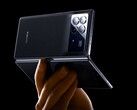 Mix Fold 3 的后继机型将更轻便、更防水，小米正在开发全球首款配备徕卡相机的可折叠手机。